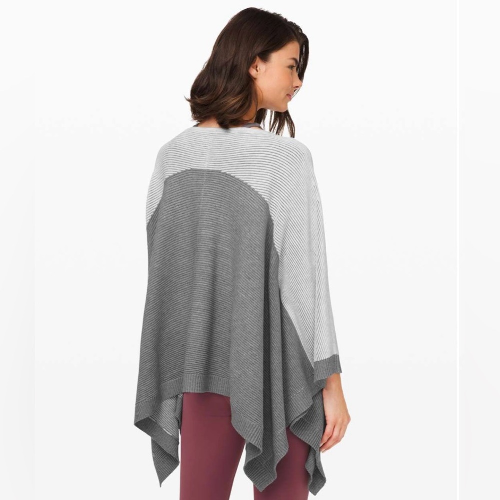 Lululemon It All Lines Up Poncho